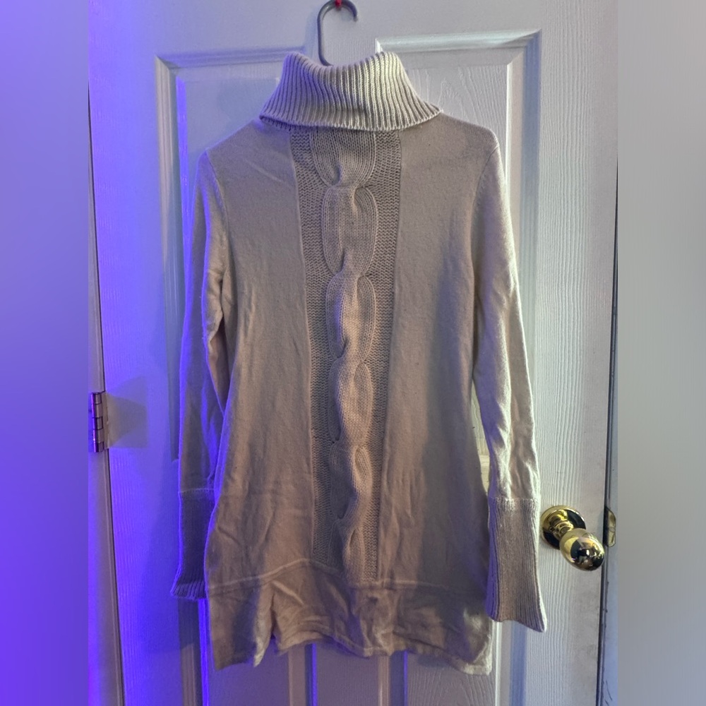 INC cream midlength sweater🤎🤍